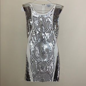 Bebe dress